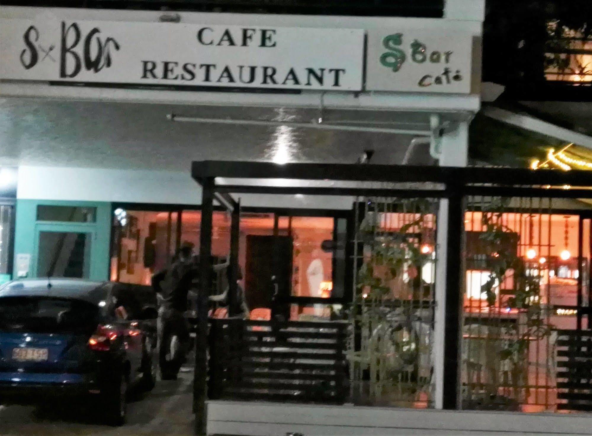 Airport Clayfield Motel Brisbane Eksteriør bilde